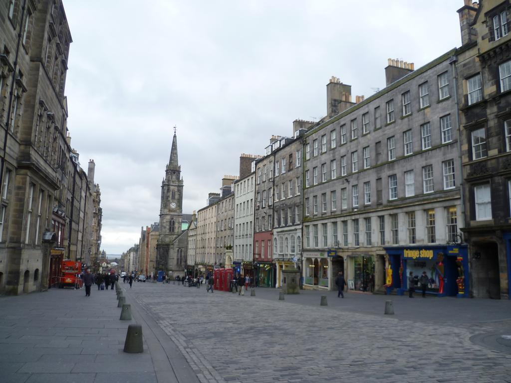 Clamshell Land - Royal Mile Edimburgo Quarto foto
